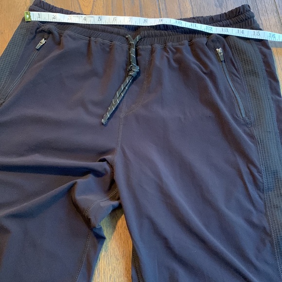 VIMMIA Bond Unwind City Pant - Picture 5 of 10